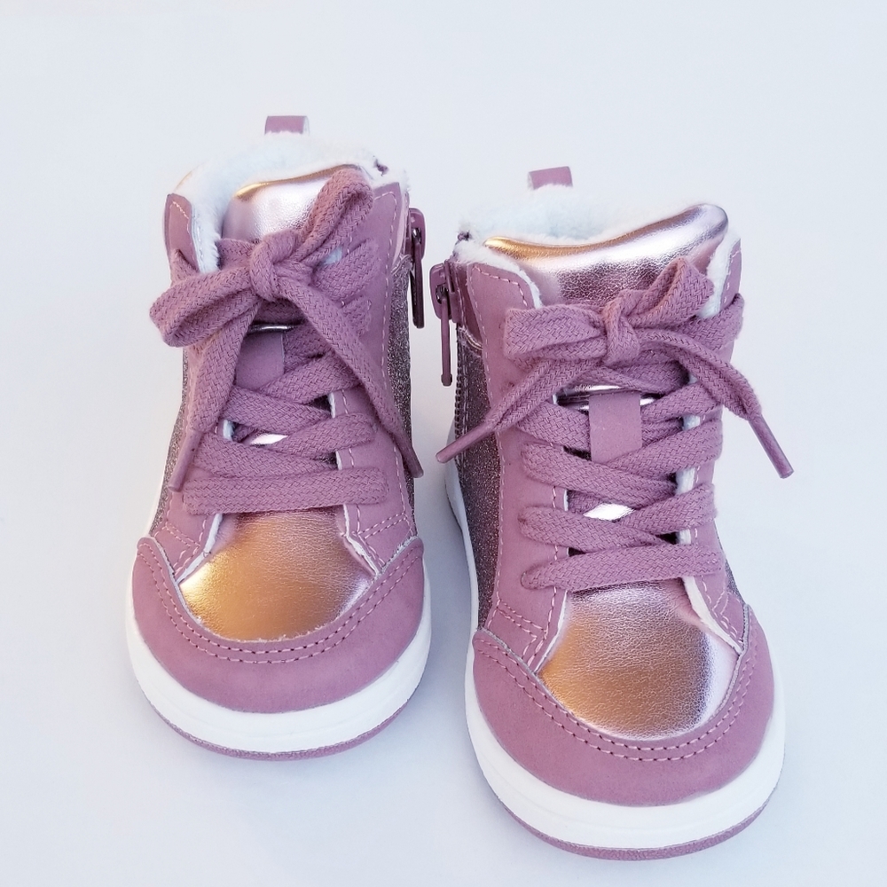 H&M Pink High Top Shoes Size 4 - 5